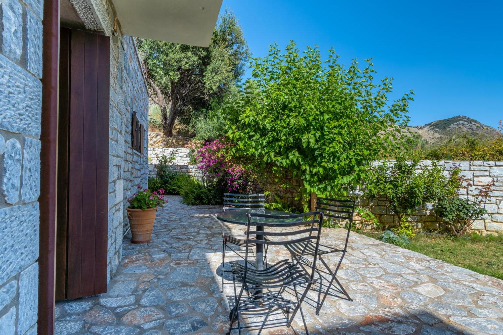 Xenios Kotronas Διαμέρισμα Εξωτερικό φωτογραφία